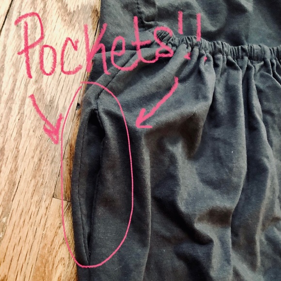 9 Months Black Halter Romper Onesie with Pockets - Picture 3 of 4